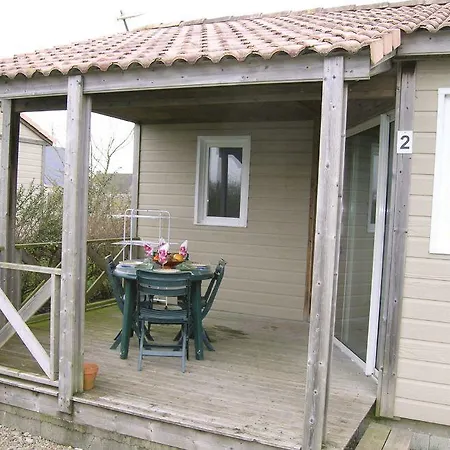 Holiday Le Ham Ya-1129 * Le Ham (Manche)
